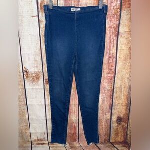 Free People Pull-on Jeggings size 28
